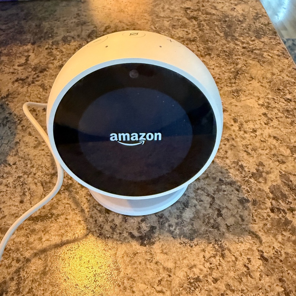 Amazon Echo Spot in White